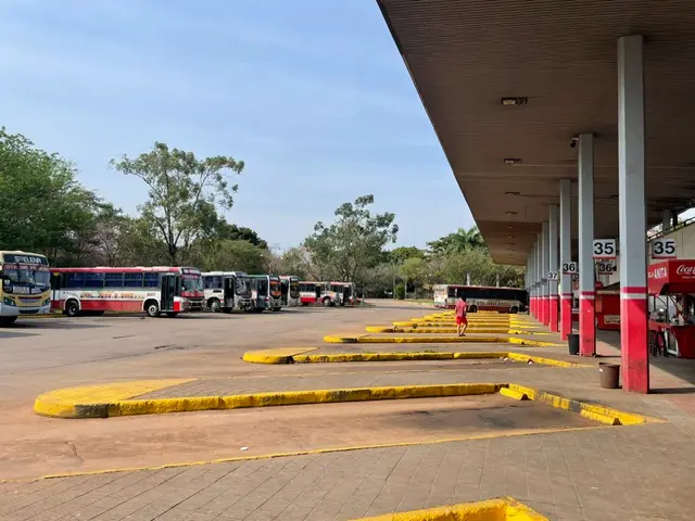 Het centrale busstation van Asuncion, Paraguay